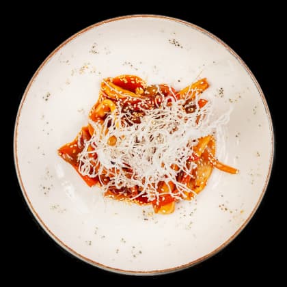 Кальмар с овощами в устричном соусе